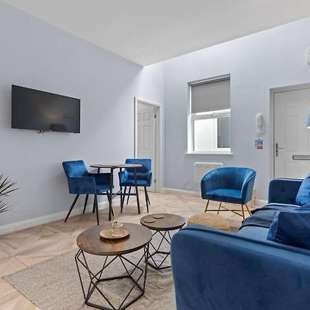 Modern Apartment Off-Road Parking-Twin Room Suite 4 Nottingham Eksteriør billede