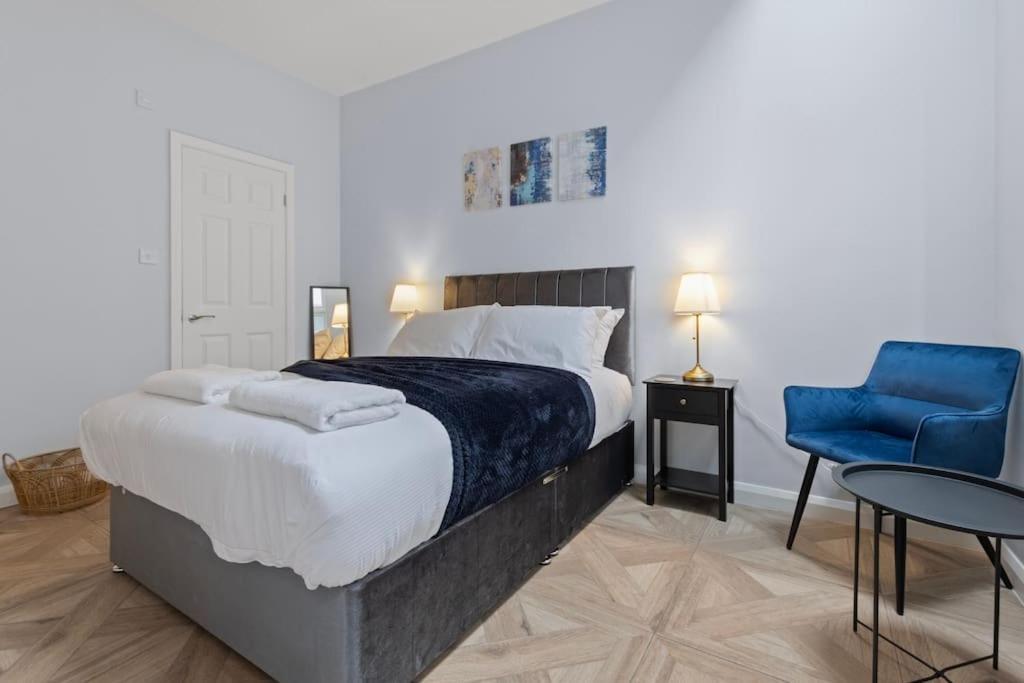 Modern Apartment Off-Road Parking-Twin Room Suite 4 Nottingham Eksteriør billede