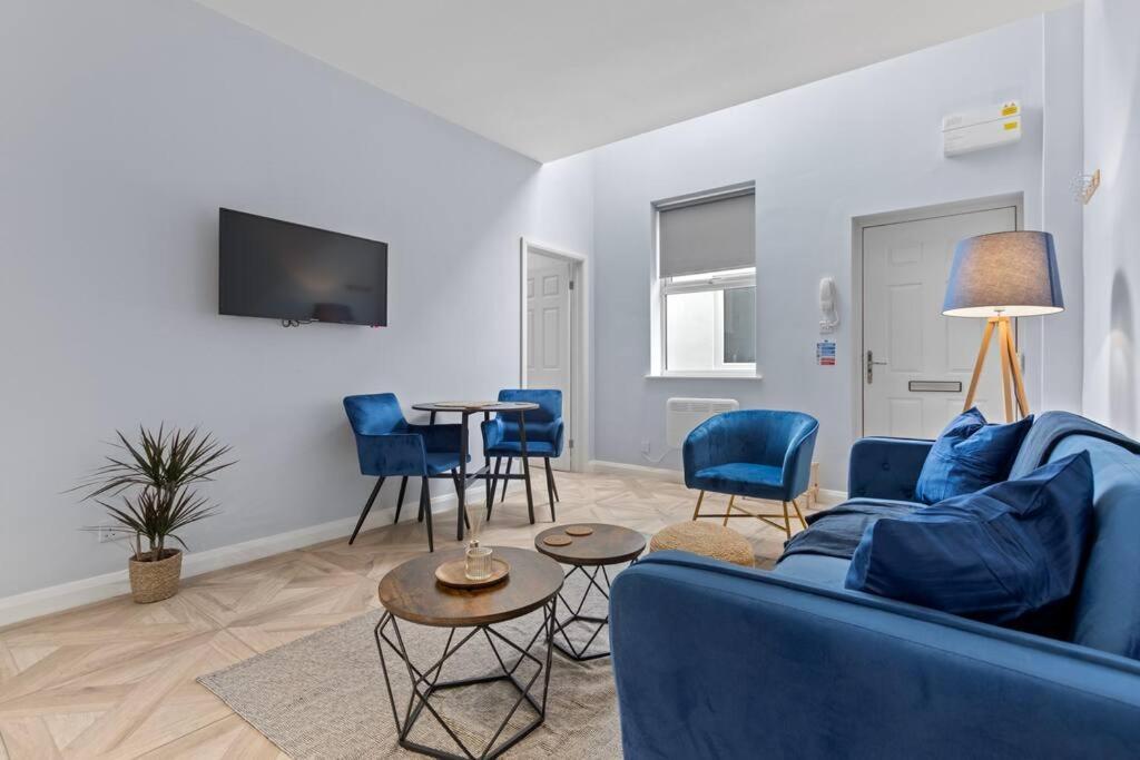Modern Apartment Off-Road Parking-Twin Room Suite 4 Nottingham Eksteriør billede